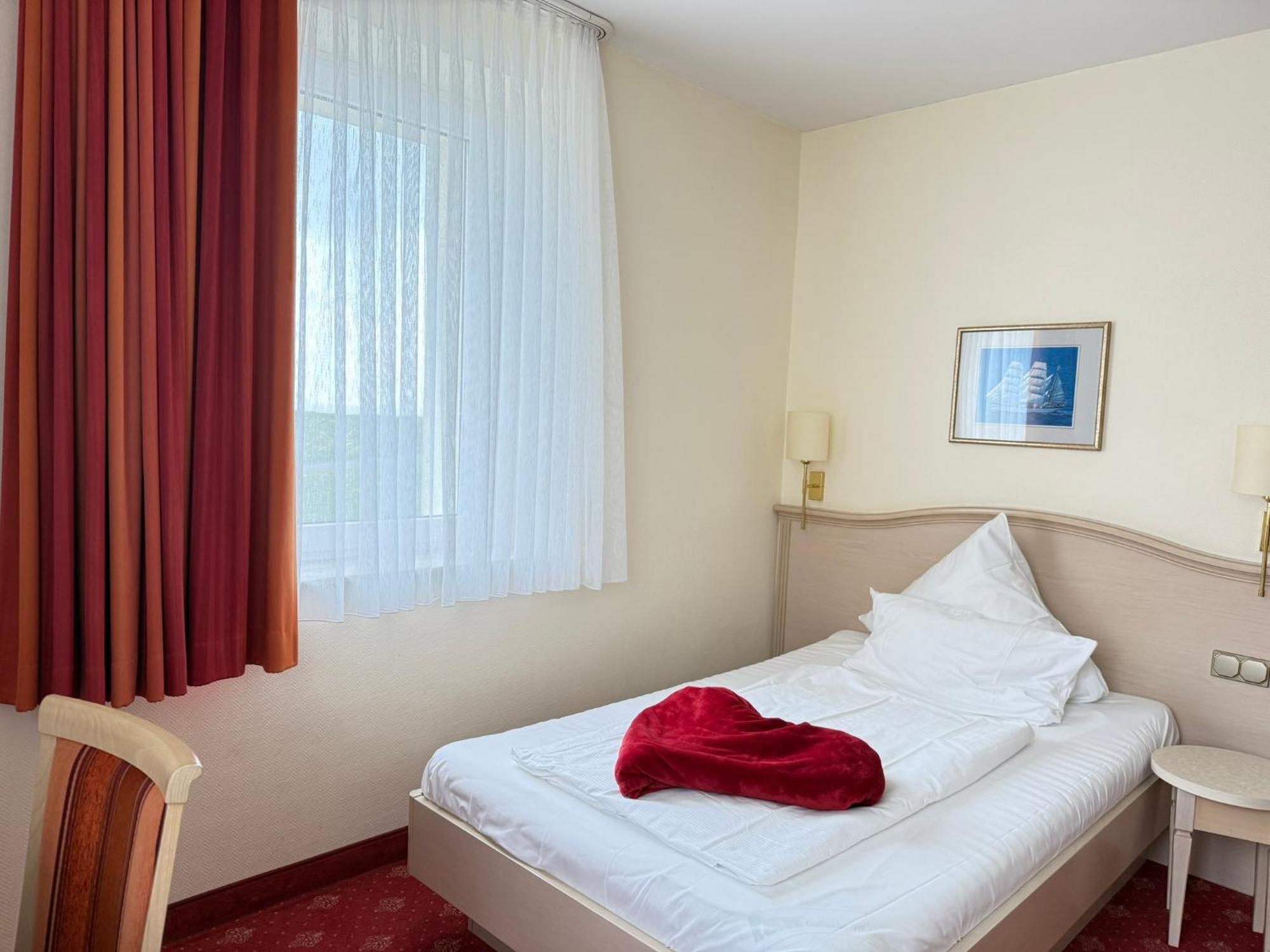 Seehotel Neue Liebe Cuxhaven Exterior photo