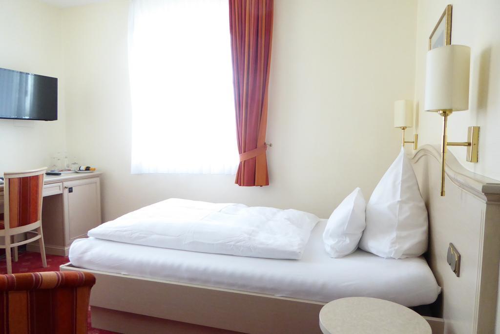 Seehotel Neue Liebe Cuxhaven Exterior photo
